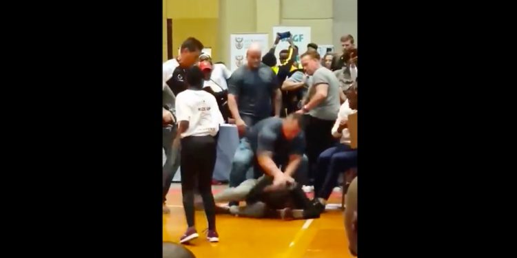 Schwarzenegger zaatakowany! Jak zareagował?