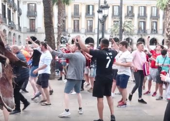 Liga Mistrzów. Kibice Liverpoolu wywołali zamieszki w Barcelonie