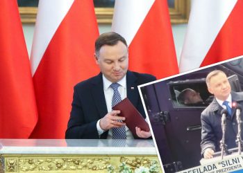 Drzemka żołnierza podczas przemówienia prezydenta. Zabawna reakcja Andrzeja Dudy