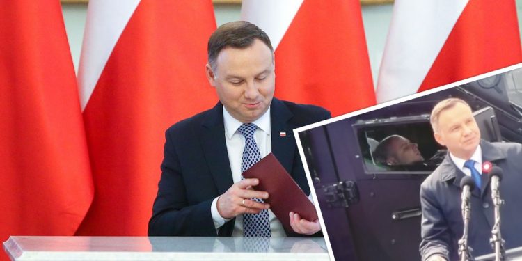 Drzemka żołnierza podczas przemówienia prezydenta. Zabawna reakcja Andrzeja Dudy