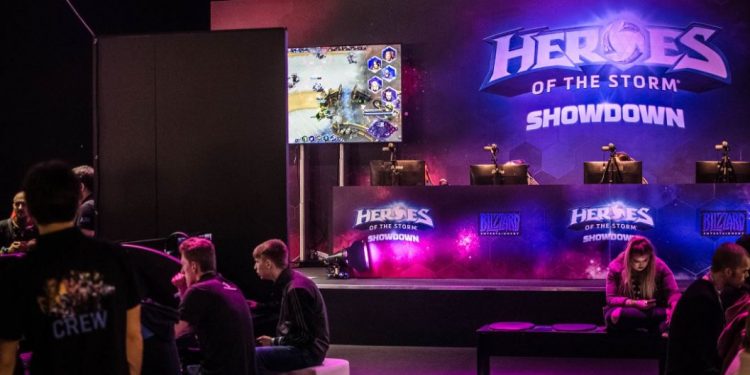 E-sport podbija serca Polaków. Coraz większe zainteresowanie