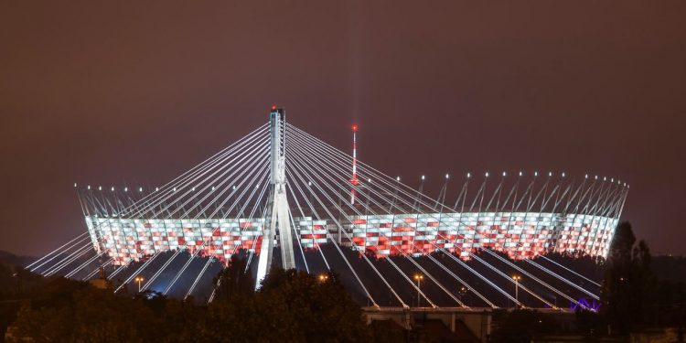 Finał Pucharu Polski: specjalna ochrona przed racami [FOTO]