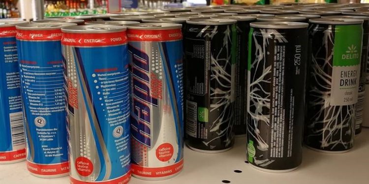 Branża napojów energetycznych mocno idzie do przodu. Coraz więcej się promuje i sprzedaje