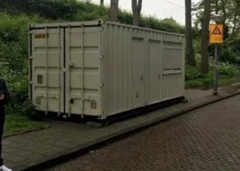 Zarezerwował nocleg przez internet. Zamiast domku zastał kontener