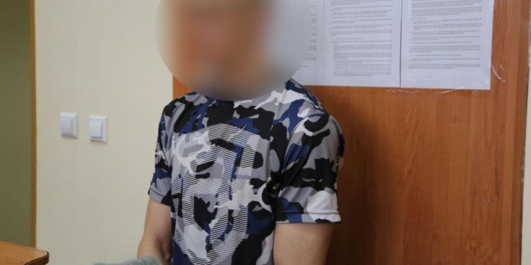 Kraków: Ojciec wystawił 1,5-roczne dziecko przez okno autobusu. Interweniowała policja