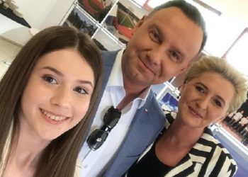 Węgiel hejtowana za zdjęcie z prezydentem. Adamowicz reaguje