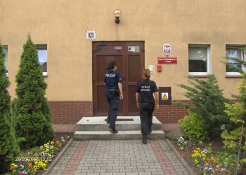 Strażniczki miejskie poniżały pijanych mieszkańców. Same to nagrywały