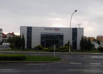 Zdewastowano budynek TVP w Rzeszowie. „Telewizja Polin”