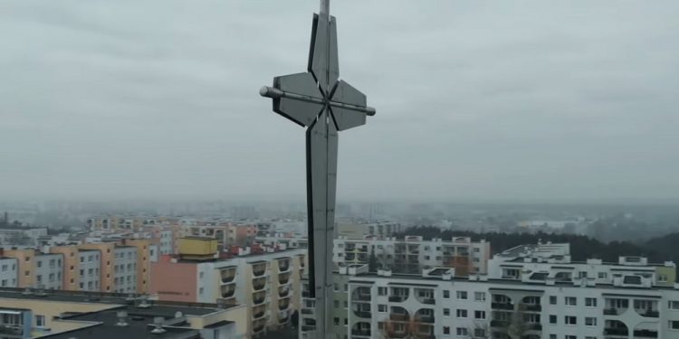 „Tylko nie mów nikomu” już na YouTube. Sekielski zamierza nakręcić kontynuację