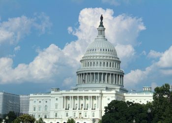 Amerykańscy senatorzy piszą do Morawieckiego