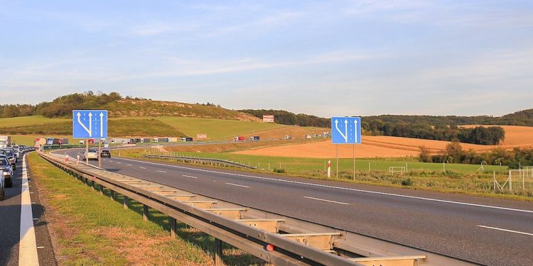 Wypadek na autostradzie A4. Korek ma 30 kilometrów!