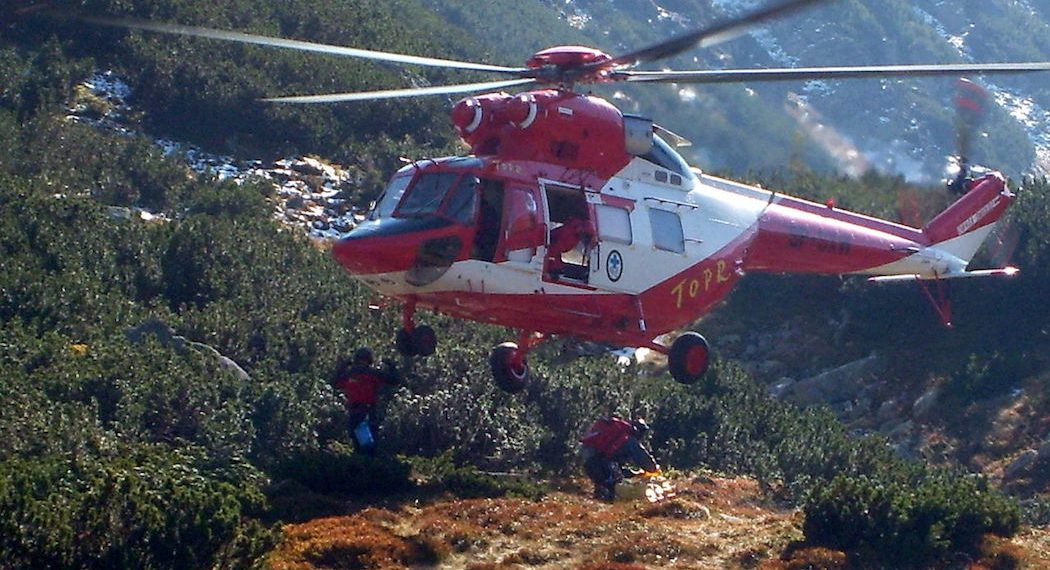 Damskie ubrania znalezione w Dolinie Pięciu Stawów