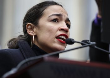 Amerykańska kongresmenka o obozach koncentracyjnych. Tarczyński zaprosił ją do Polski