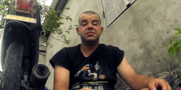 Dawid Fazowski utknął w Rosji bez pieniędzy i dokumentów. „K****a”