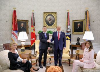 Donald Trump: „Mówimy o 2 tys. żołnierzy”