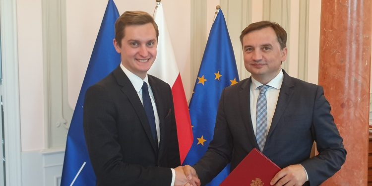 Sebastian Kaleta zastąpi Patryka Jakiego