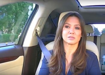 Kinga Rusin nago na okładce. W słusznej sprawie?