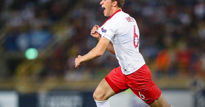 Bielik: „Jesteśmy świetnie zgrani – na boisku i poza nim”