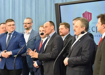 RMF FM: czworo posłów Kukiz’15 chce przejść do PiS