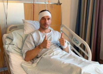 Lukas Podolski przeszedł operację. Nie wiadomo, co mu dolega