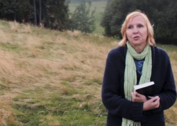 Maria Nurowska o zbrodni w Mrowinach. „Sukces ogłosił Ziobro”