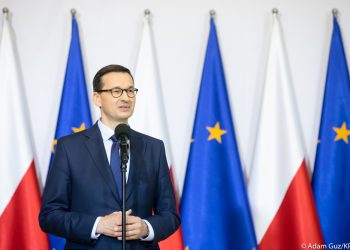 Jak Polacy oceniają rząd Morawieckiego? Są wyniki sondażu CBOS