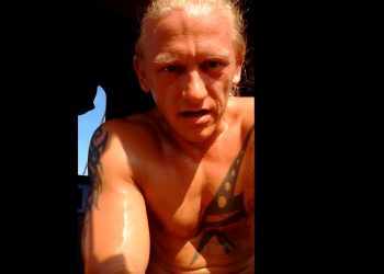 Operator żurawia pokazał, jak wygląda praca podczas upałów [WIDEO]