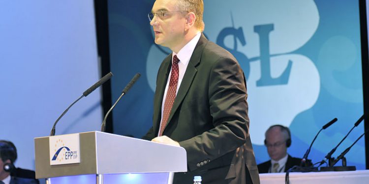 Pawlak: „Na miejscu Kamysza wyszedłbym z tego piep***ego spotkania”
