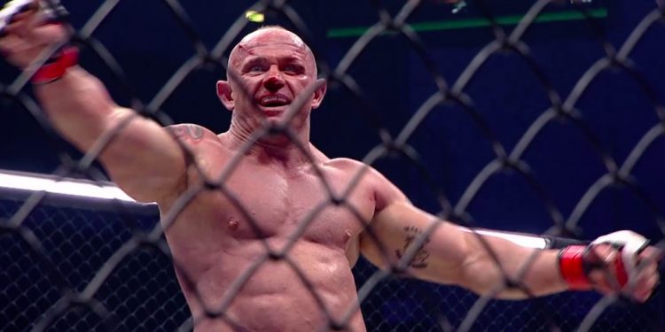 Krystian Pudzianowski idzie w ślady brata. Nokaut!