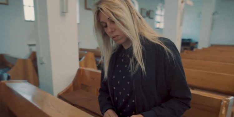 Zofia Klepacka wystąpiła w teledysku warszawskiego rapera [WIDEO]