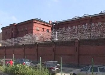 Podejrzany o zabicie 10-latki z Mrowin trafi do aresztu. Osadzeni grożą mu