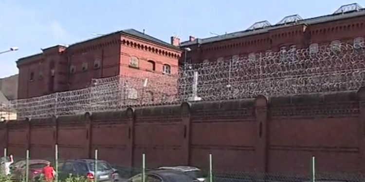Podejrzany o zabicie 10-latki z Mrowin trafi do aresztu. Osadzeni grożą mu