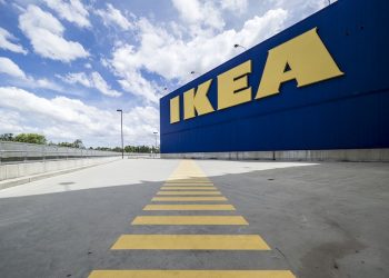 Ordo Iuris ujawnia artykuł IKEA rozesłany do pracowników. I rozwiązanie umowy o pracę