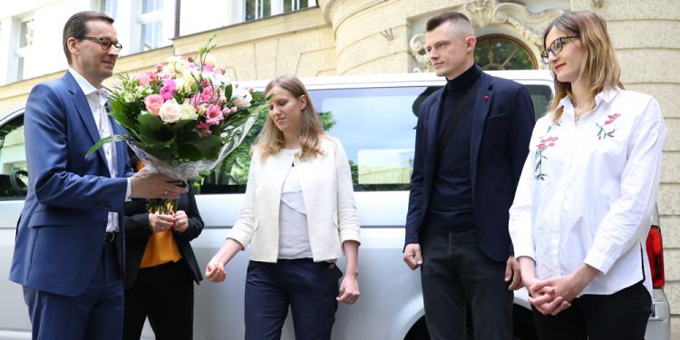 Sześcioraczki z Tylmanowej otrzymają dodatkowe wsparcie. Tym razem od samorządu