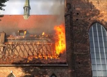 Pożar kościoła w Gdańsku. W sieci pojawiło się nagranie
