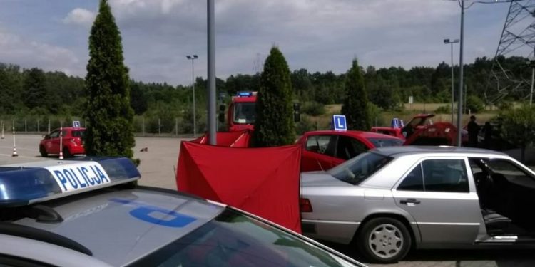 68-latka zdawała na prawo jazdy. Śmiertelnie potrąciła egzaminatora