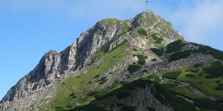 Trwają poszukiwania Pauliny ze Stargardu. To jedna z osób, które pomazały szlak na Giewont