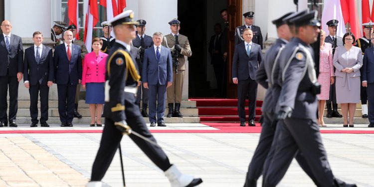 Wielka defilada 15 sierpnia nie odbędzie się w Warszawie!