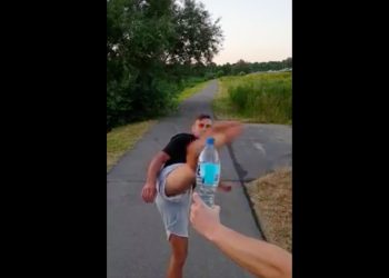 Andrzej Grzebyk zaprezentował nietypowe umiejętności