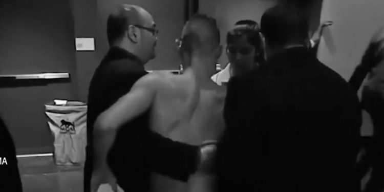 TASS: Rosyjski bokser Maksim Dadaszew zmarł po walce. Przyjął 260 ciosów!