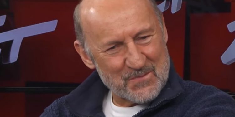 Fronczewski miał atak serca. „Trzeba było mnie trzepnąć i zastosować kardiowersję”