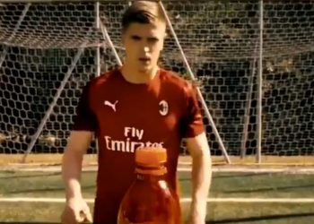 Krzysztof Piątek podbił internet. Wziął udział w challengu [WIDEO]