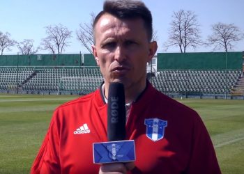 Co się dzieje z Leszkiem Ojrzyńskim? „Trenera czeka najważniejszy mecz”