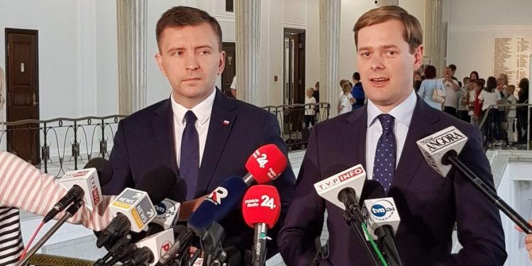 PIT będzie niższy dla wszystkich? PiS zapowiada zmiany