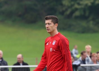 Robert_Lewandowski_Training_FC_Bayern_München-2