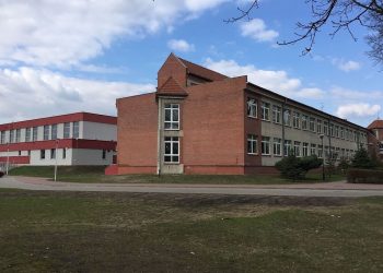 Dodatkowy miliard dla nauczycieli od września. Resort edukacji zapowiada podwyżki