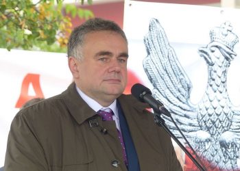 Sąd zakazał dystrybucji naklejek „Strefa wolna od LGBT”. „Gazeta Polska” będzie domagać się rekompensaty