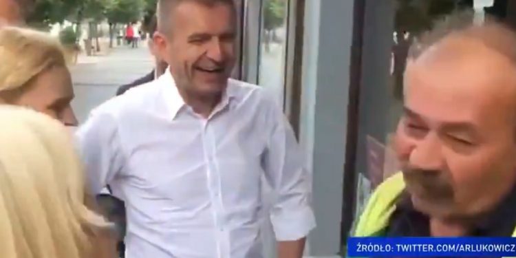 Wiadomości TVP uderzają w Arłukowicza. „To jest kpina z wyborcy”