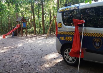 Boa dusiciel na placu zabaw. Znalazły go dzieci