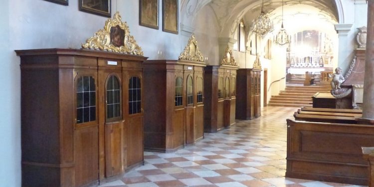 Przy tych grzechach tajemnica spowiedzi nie będzie obowiązywała? Watykan reaguje